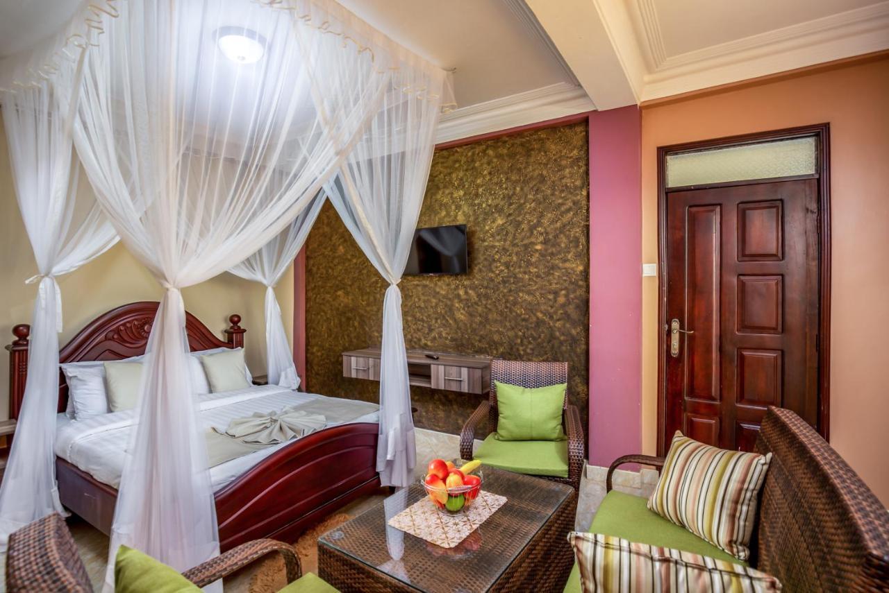 Keba Xpress Hotel - Ентеббе Екстер'єр фото